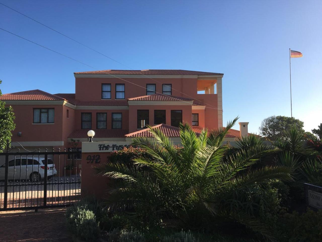 The Tuscany Guesthouse Wildernis Dış mekan fotoğraf